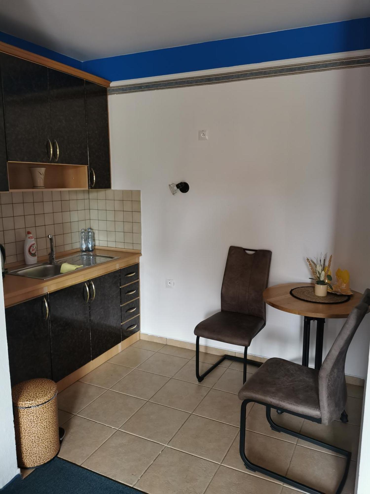 Hotel Diana Nove Mesto nad Vahom Bilik gambar